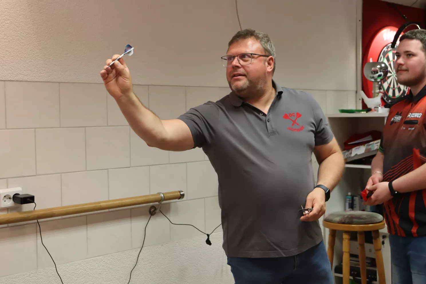Dart in den Mai