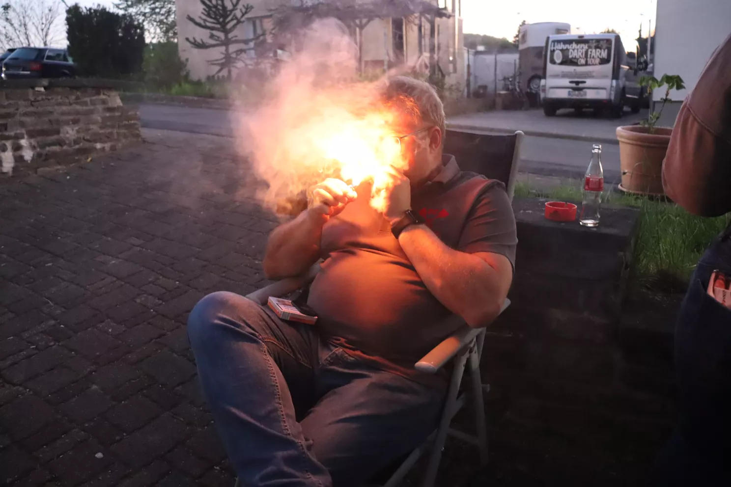 Dart in den Mai