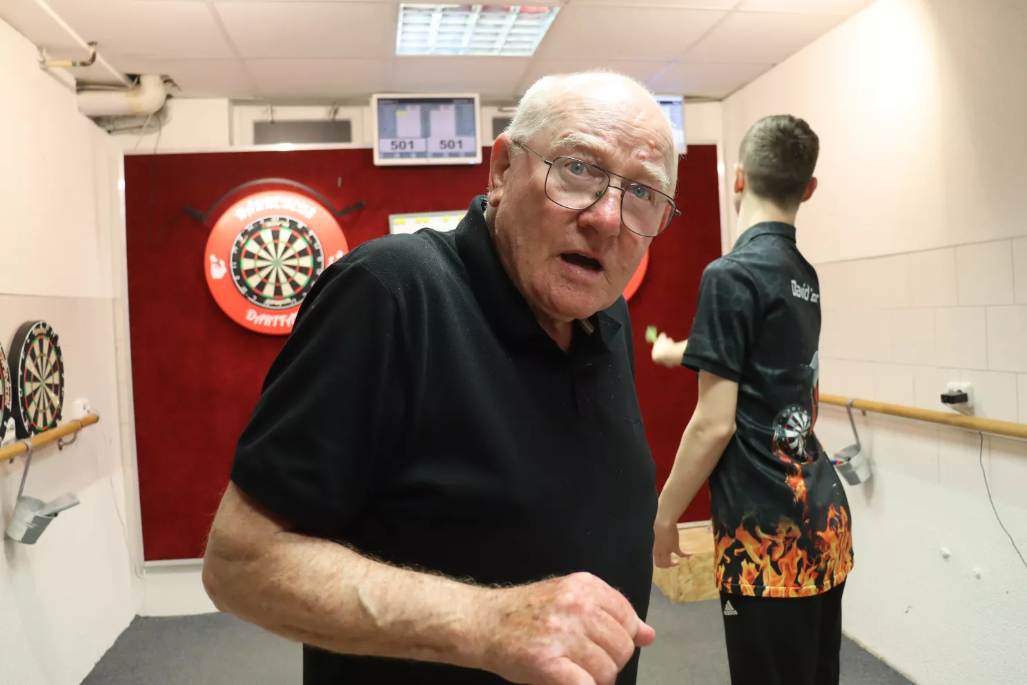 Dart in den Mai